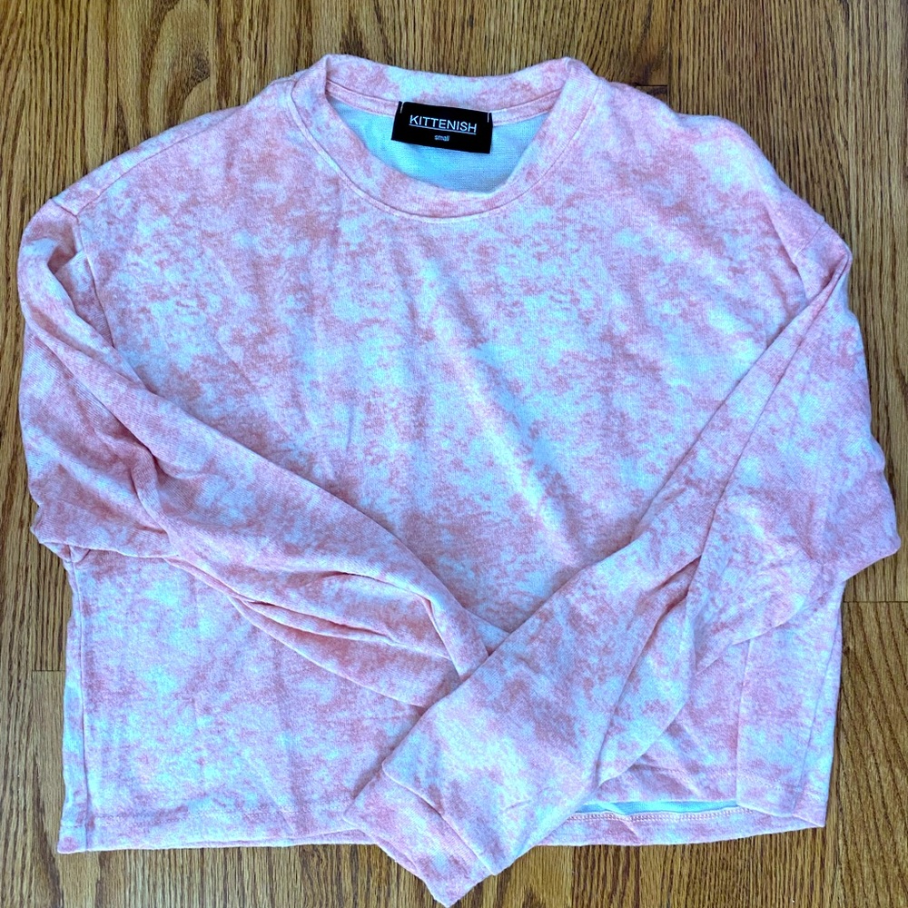 Kittenish Pullover